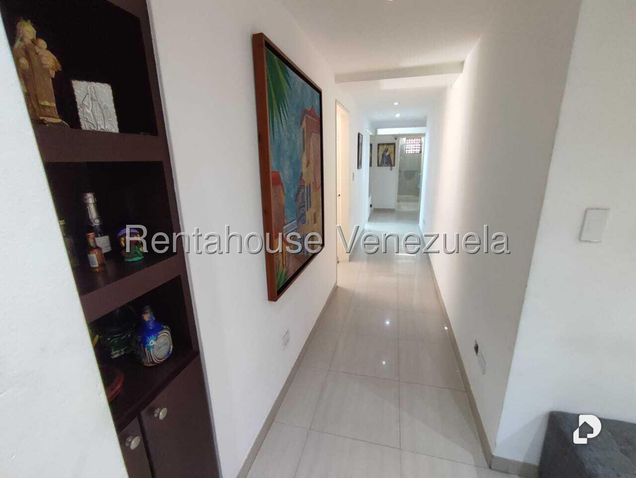 Apartamento en Los Naranjos de las Mercedes, Caracas – 28