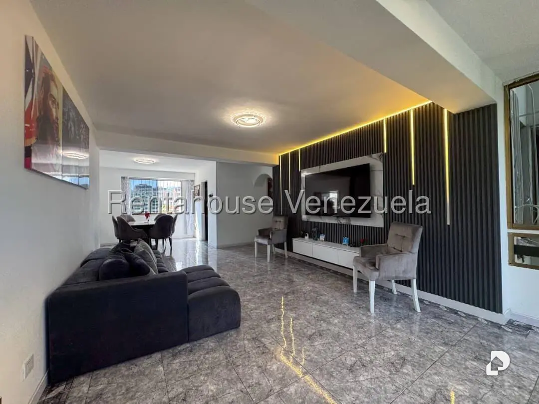 Apartamento en El Paraíso, Caracas – 4