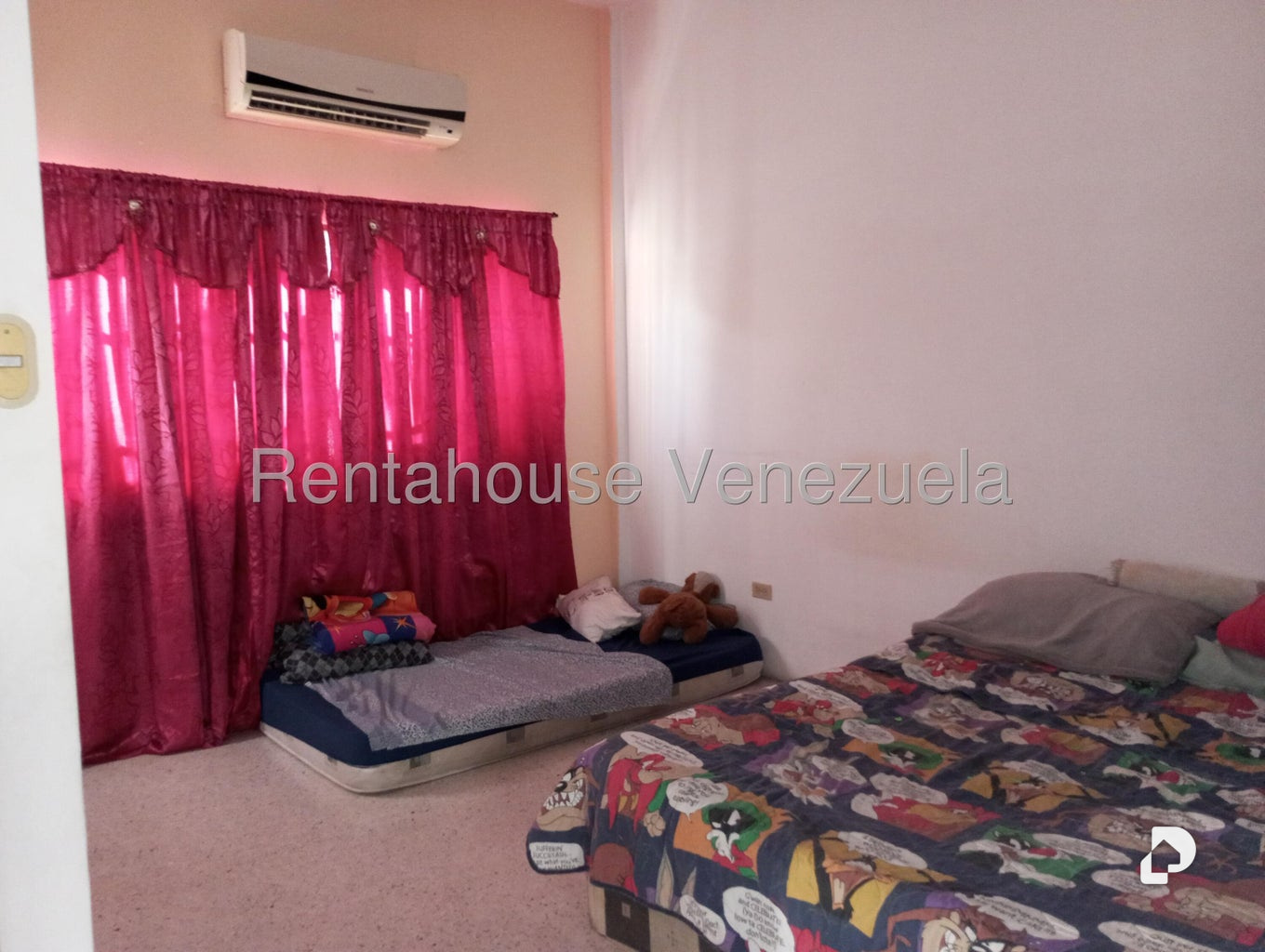 Casa en Palo Verde, Caracas – 17