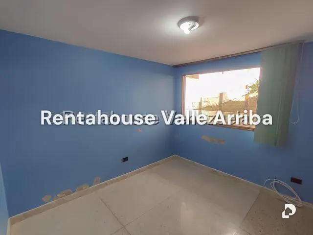 Casa en Los Castores, San Antonio de Los Altos – 28