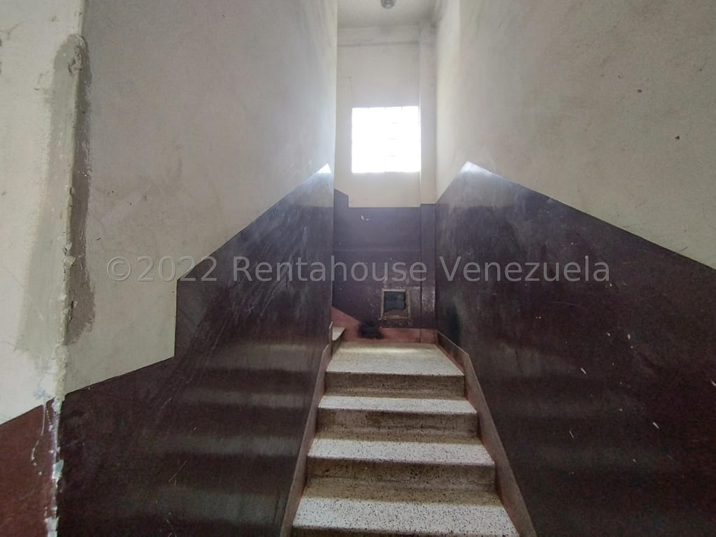 Edificio en Parroquia Santa Teresa, Caracas