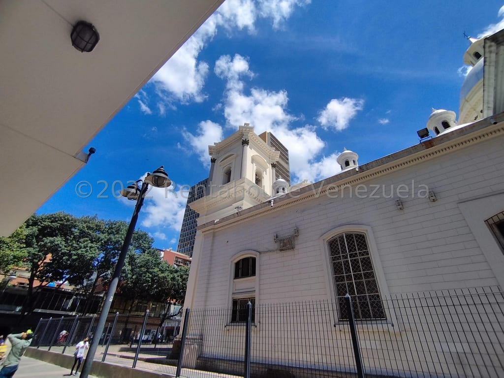 Edificio en Parroquia Santa Teresa, Caracas