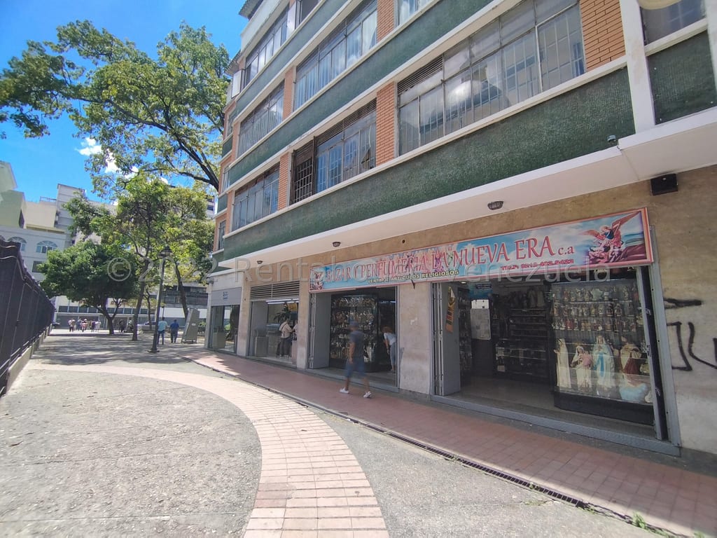 Edificio en Parroquia Santa Teresa, Caracas