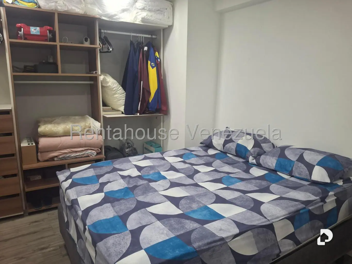 Apartamento en Santa Rosa de Lima, Caracas