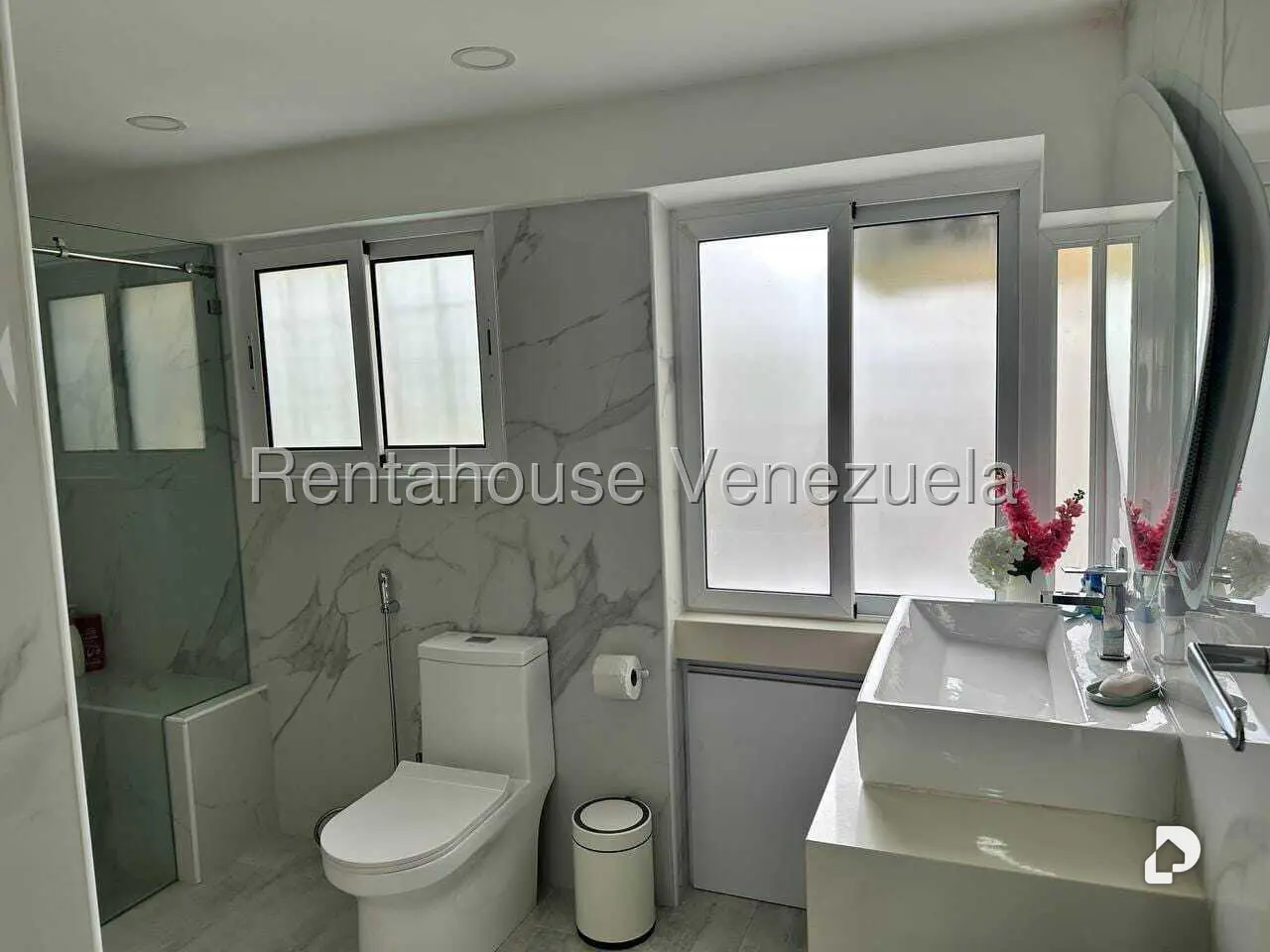Apartamento en Santa Rosa de Lima, Caracas