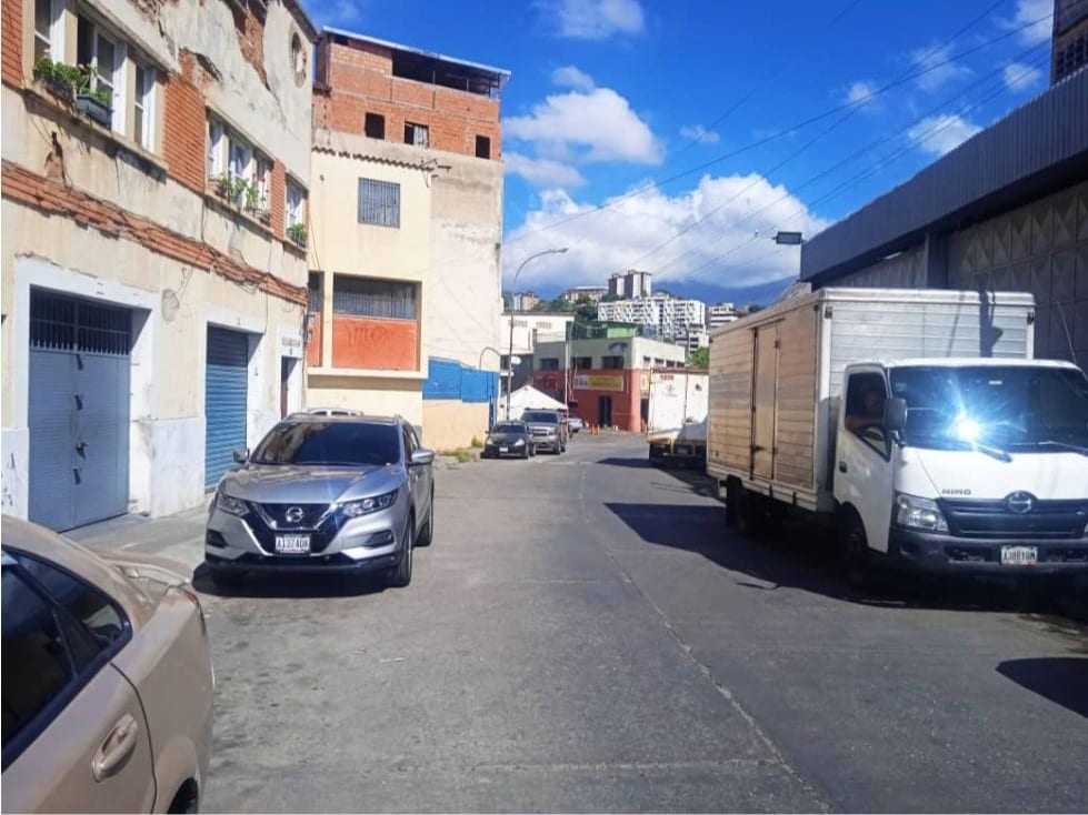 Galpón en Los Rosales, Caracas - 1