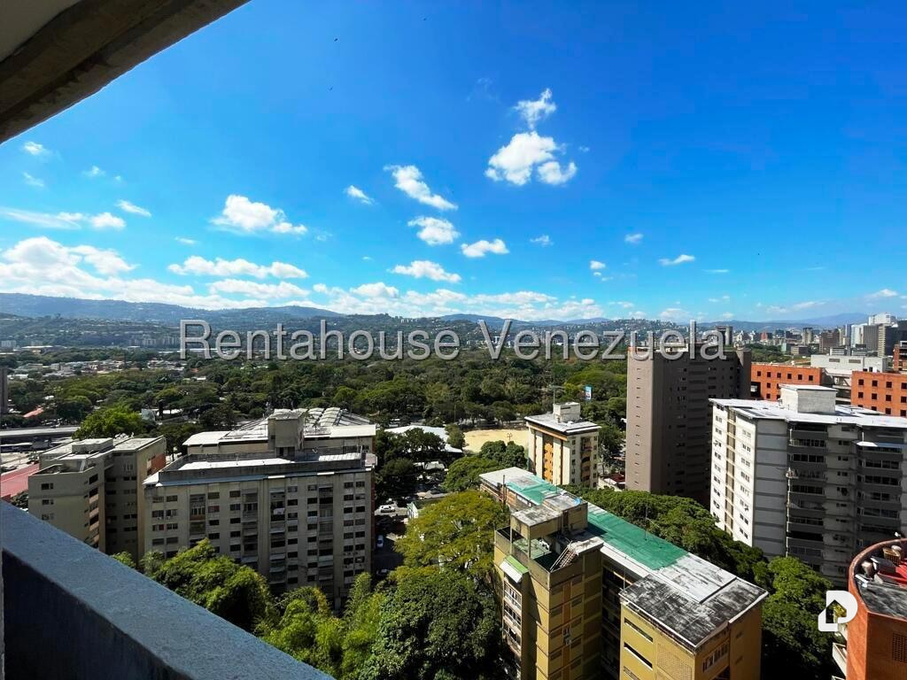 Apartamento en Los Dos Caminos, Caracas