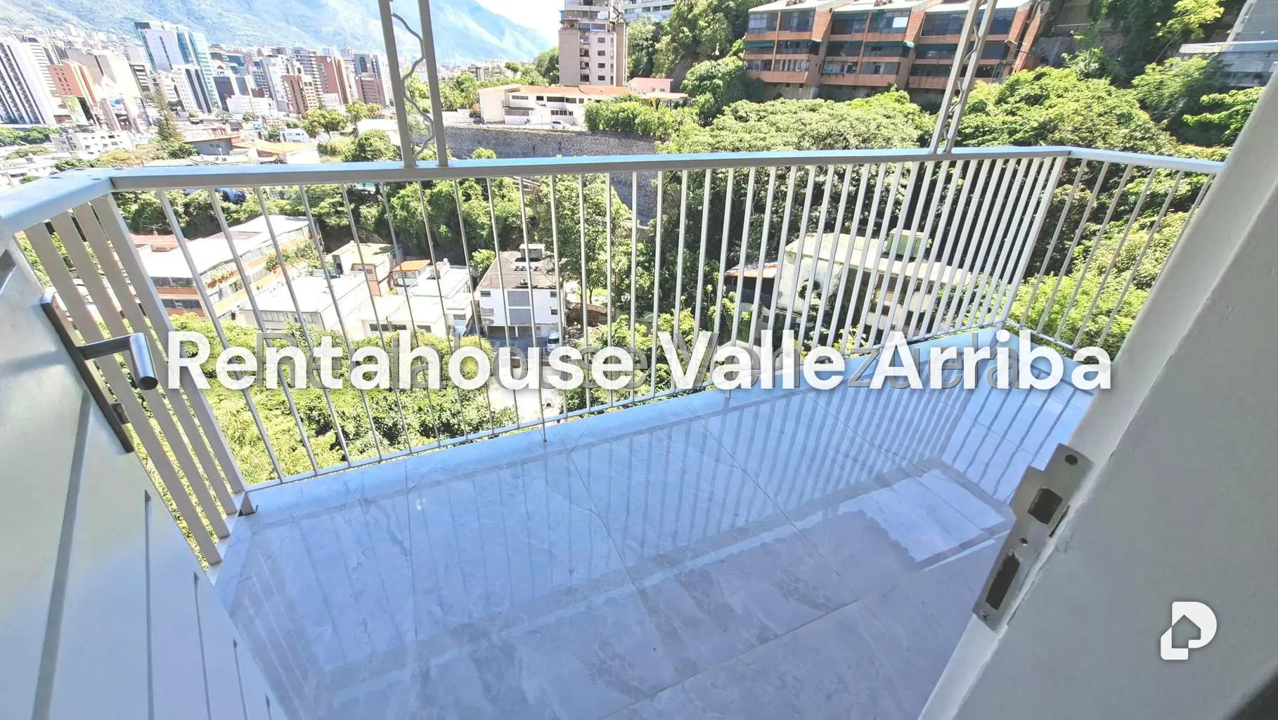 Apartamento en Colinas de Bello Monte, Caracas – 21