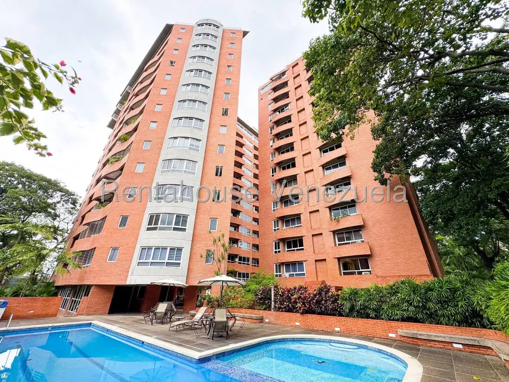 Apartment in El Rosal, Caracas - 1
