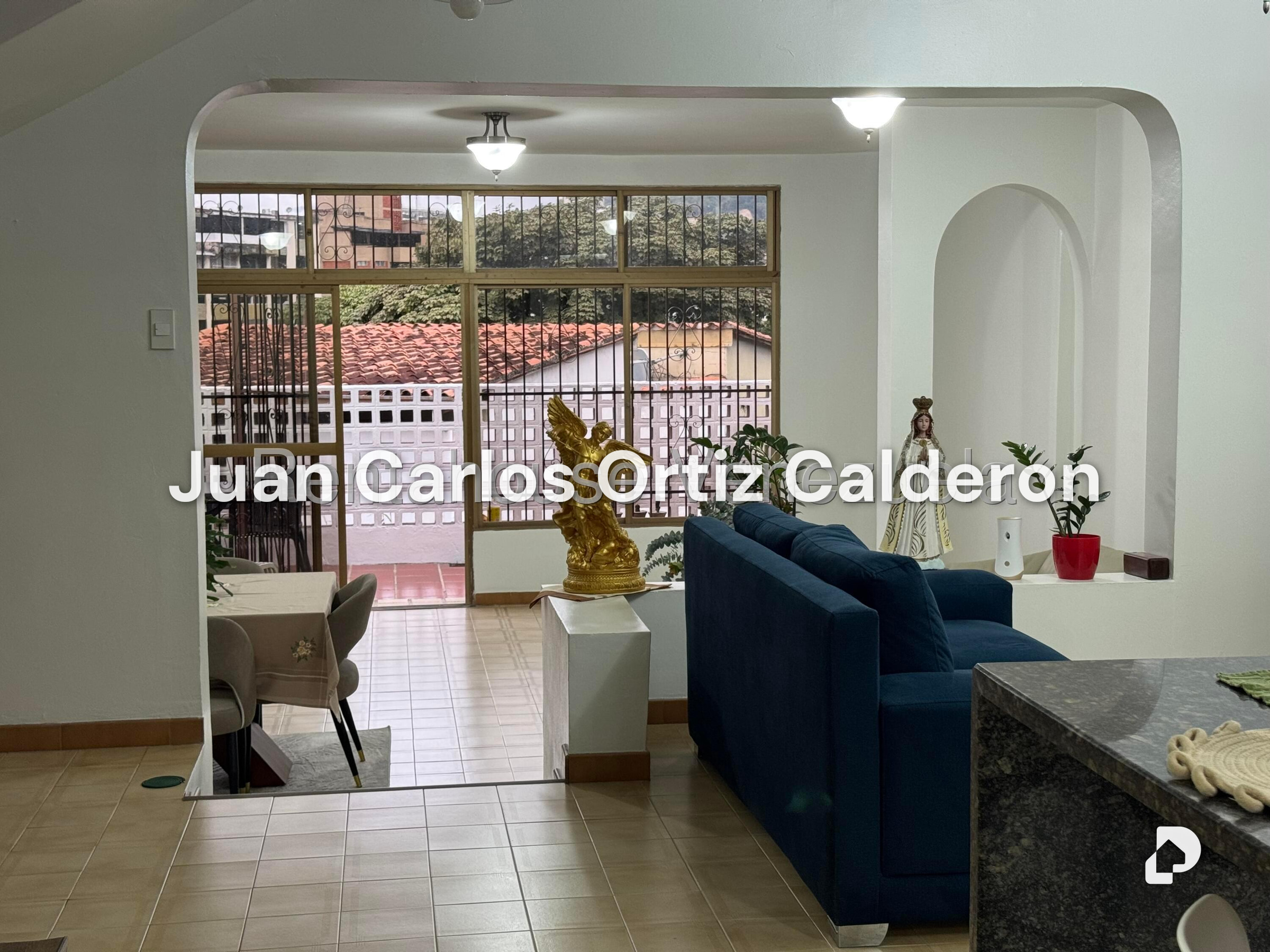 Casa en La Trinidad, Caracas – 7