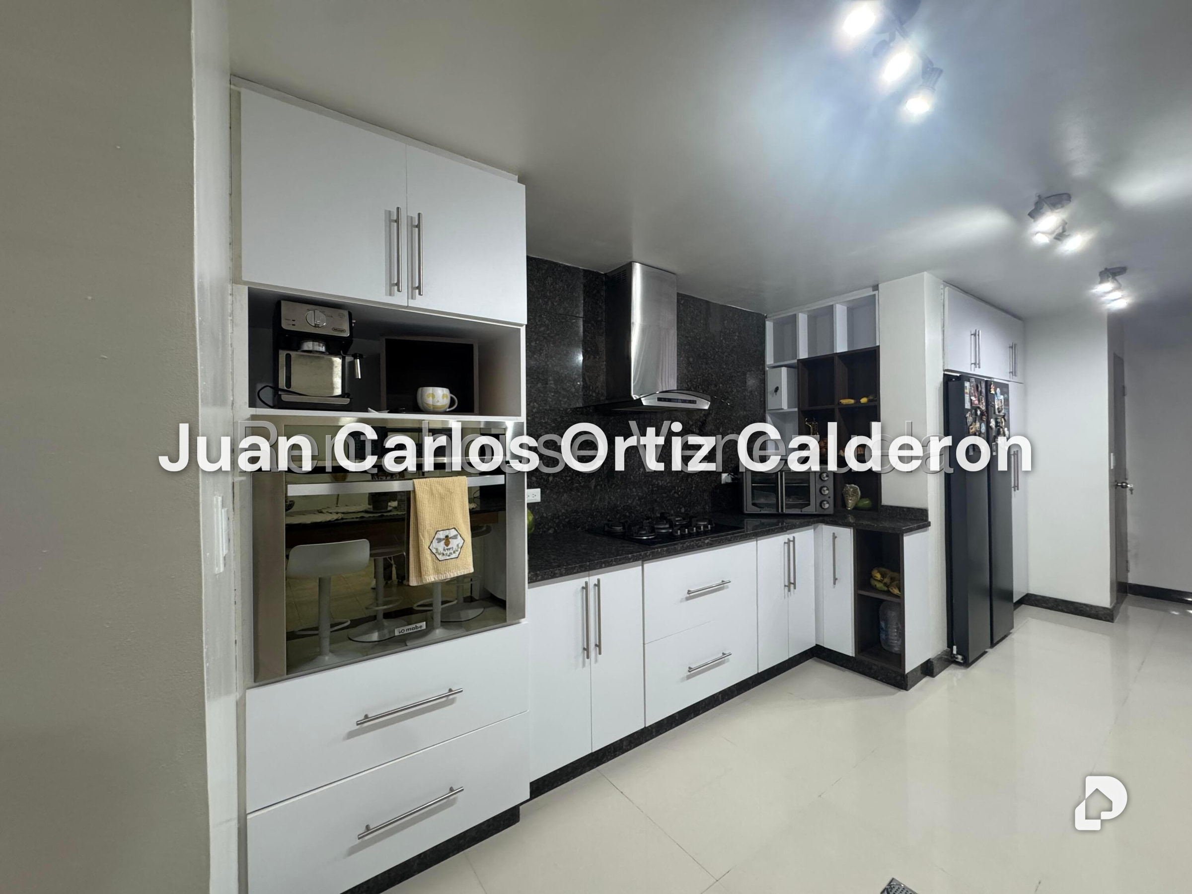 Casa en La Trinidad, Caracas – 9