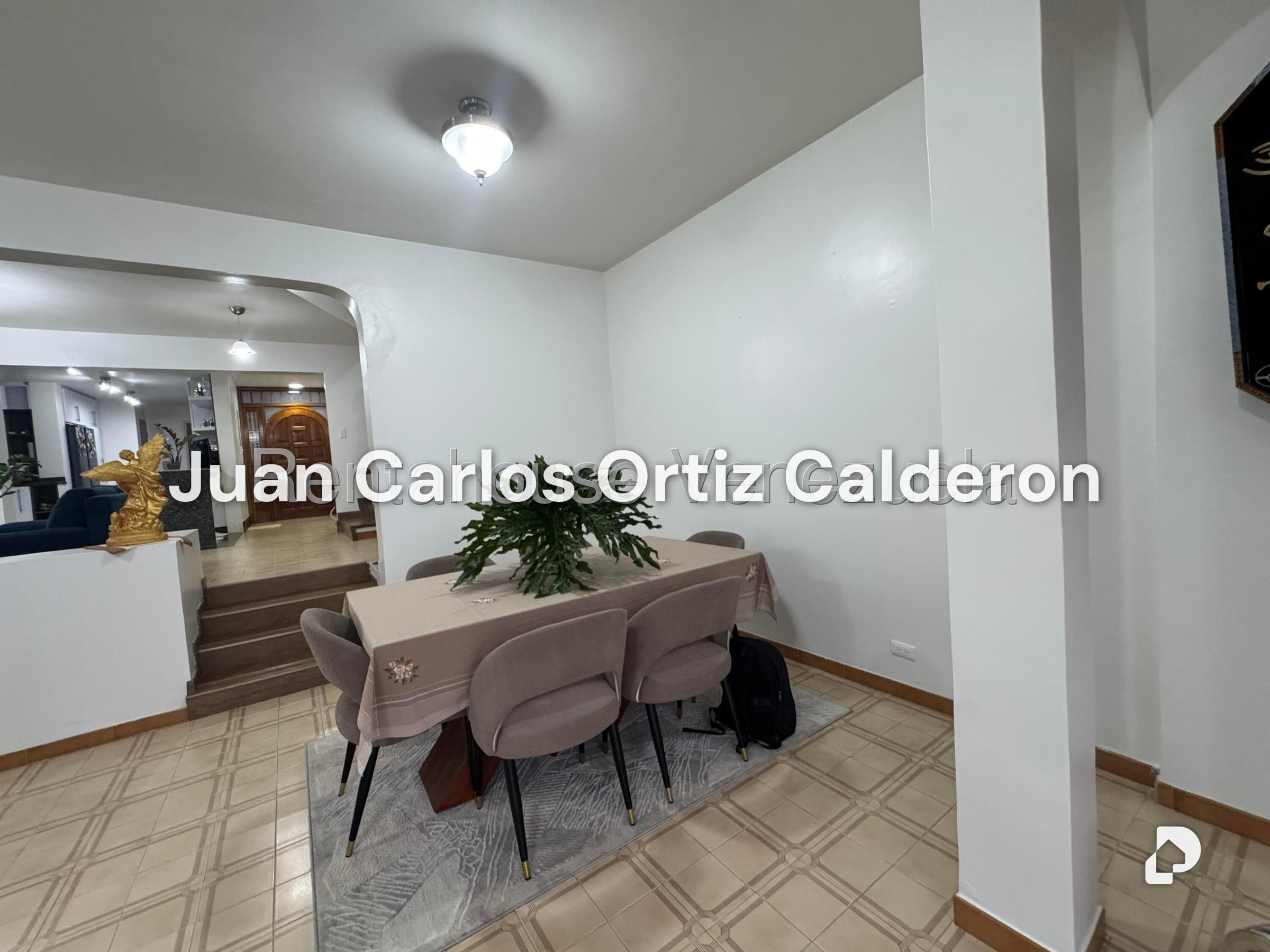Casa en La Trinidad, Caracas – 29