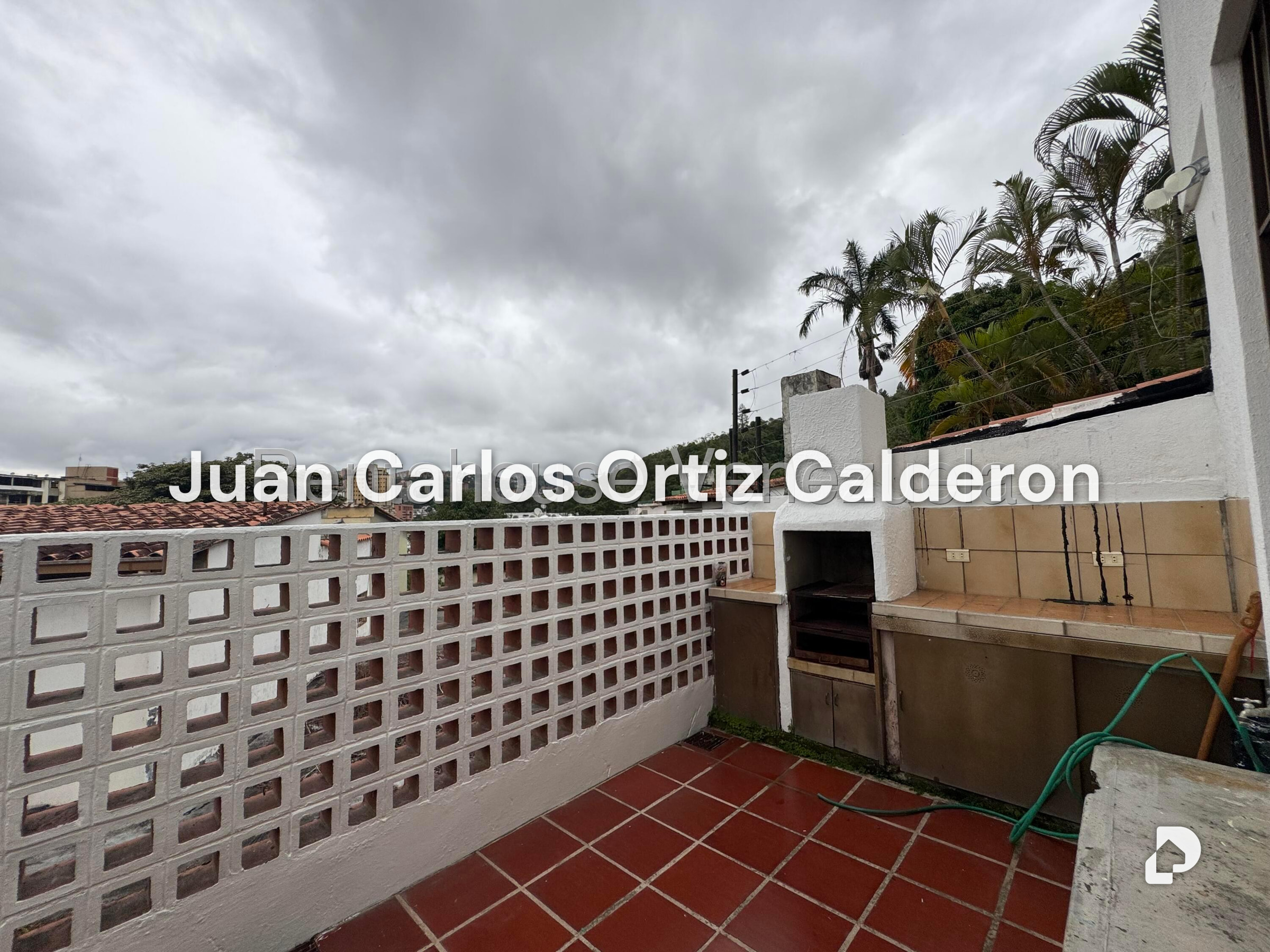 Casa en La Trinidad, Caracas – 24