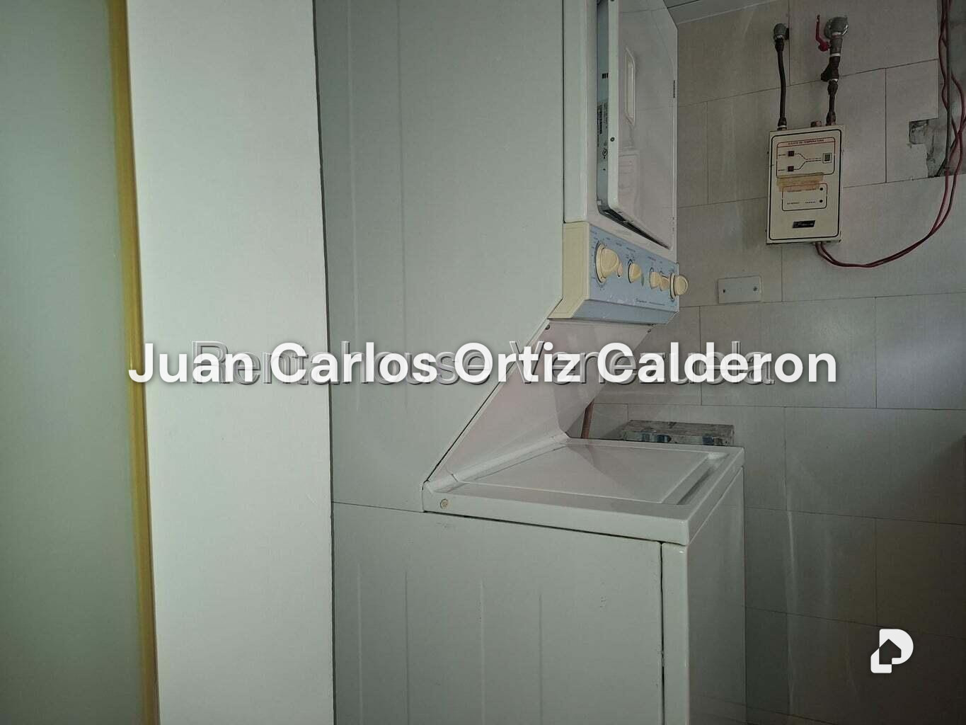 Apartamento en Los Palos Grandes, Caracas – 19