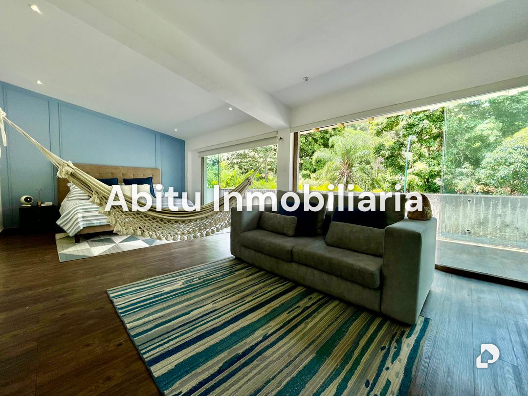 Casa en Colinas de Tamanaco, Caracas – 19