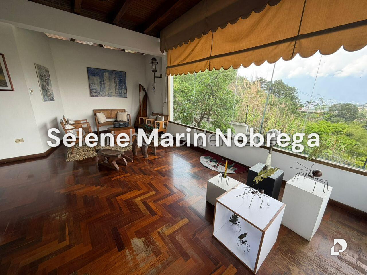 Casa en Lomas De La Trinidad, Caracas – 21