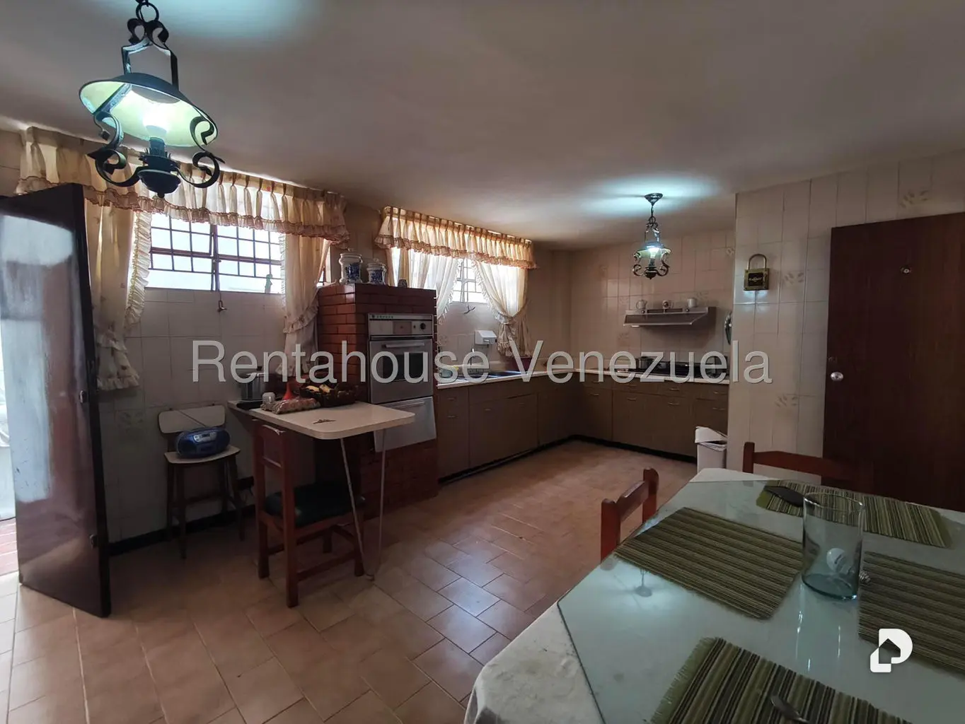 Casa en Prados del Este, Caracas – 14