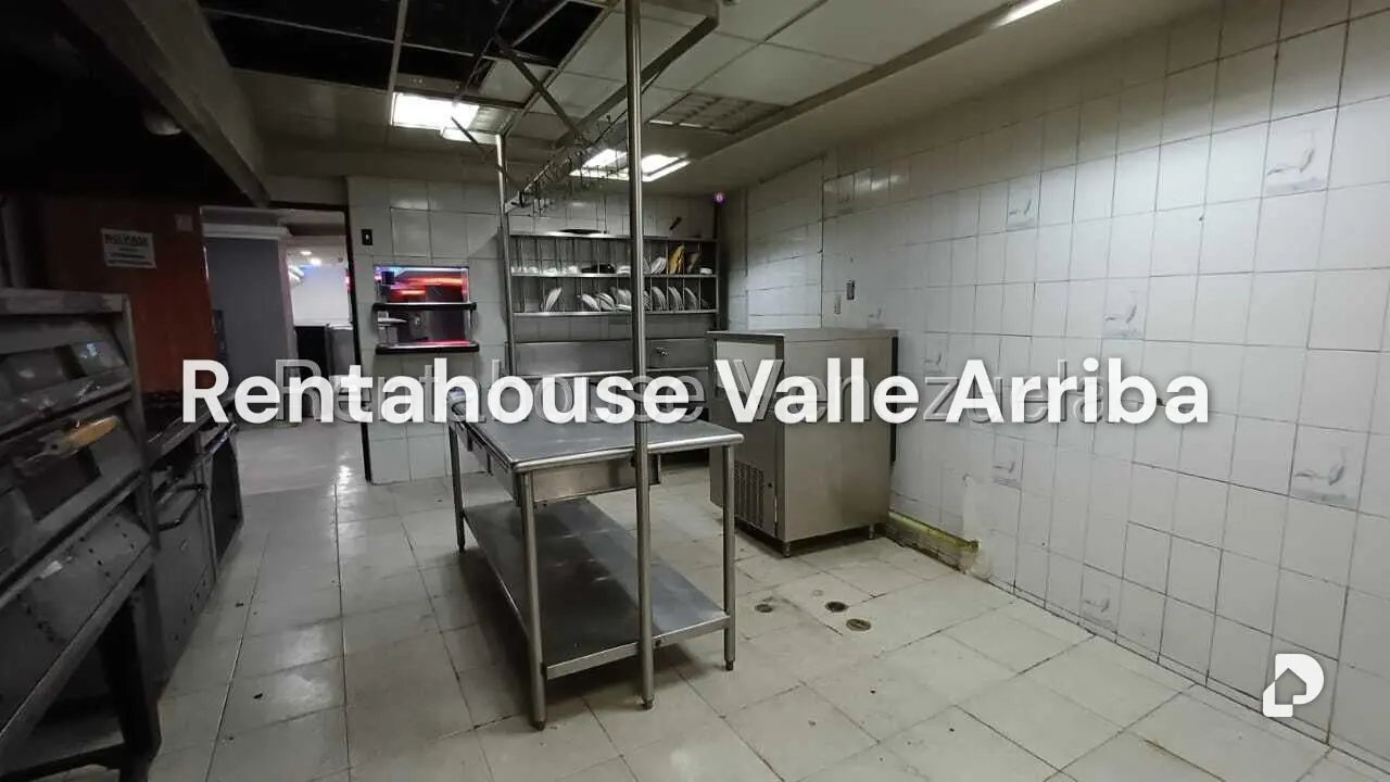 Local comercial en Colinas de Bello Monte, Caracas – 18