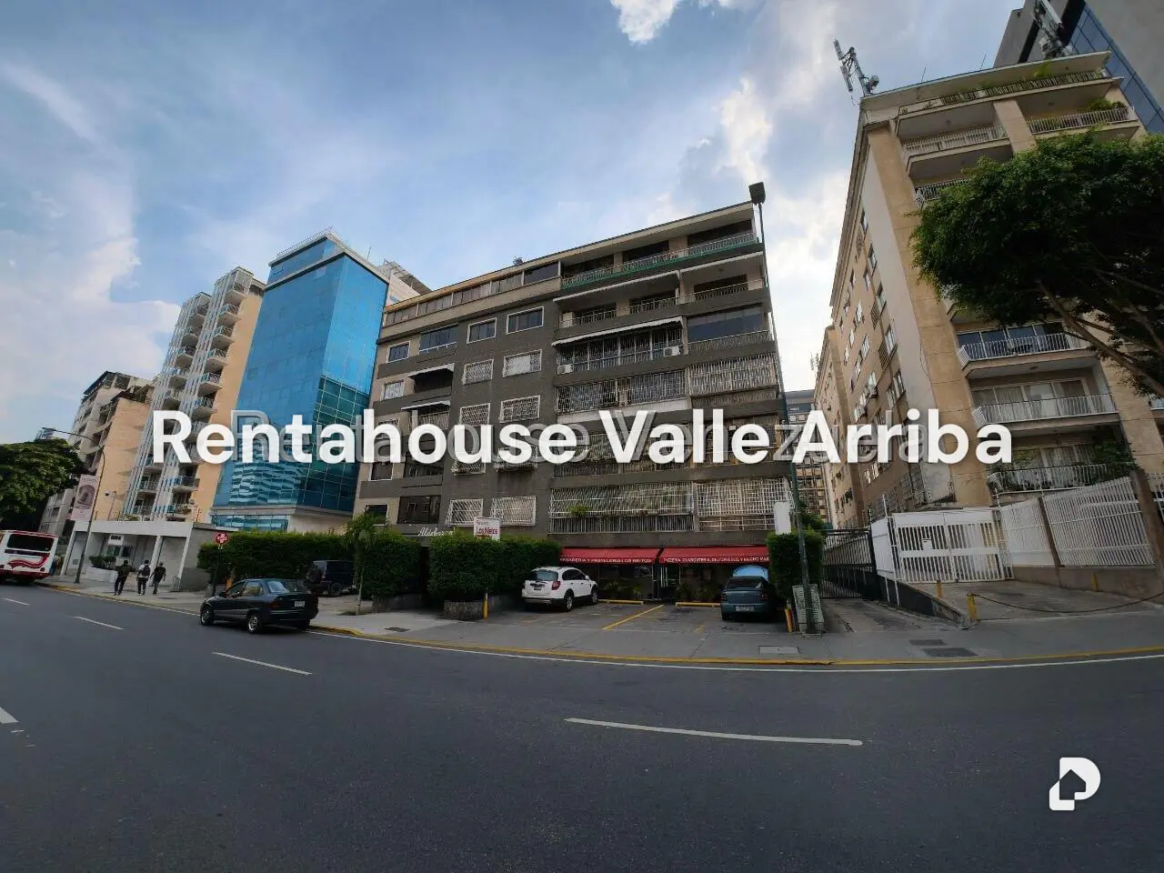 Apartamento en Altamira, Caracas – 1