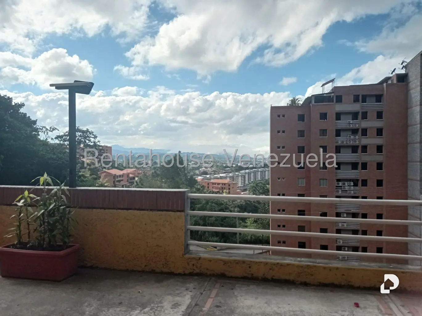 Apartamento en Colinas de La Tahona, Caracas – 17