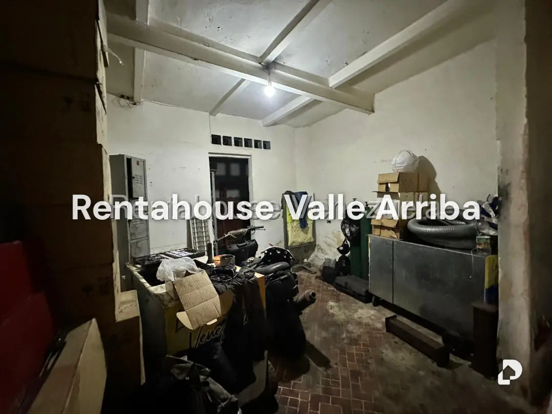 Casa en San Martín, Caracas – 13