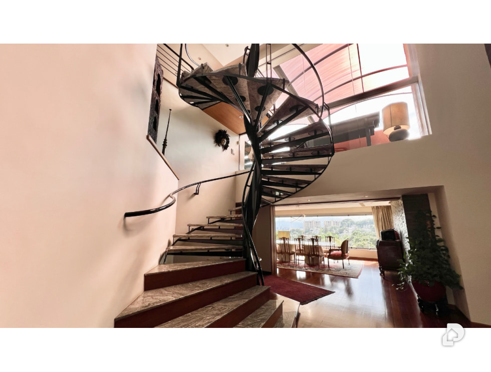 Apartment in Los Palos Grandes, Caracas – 2