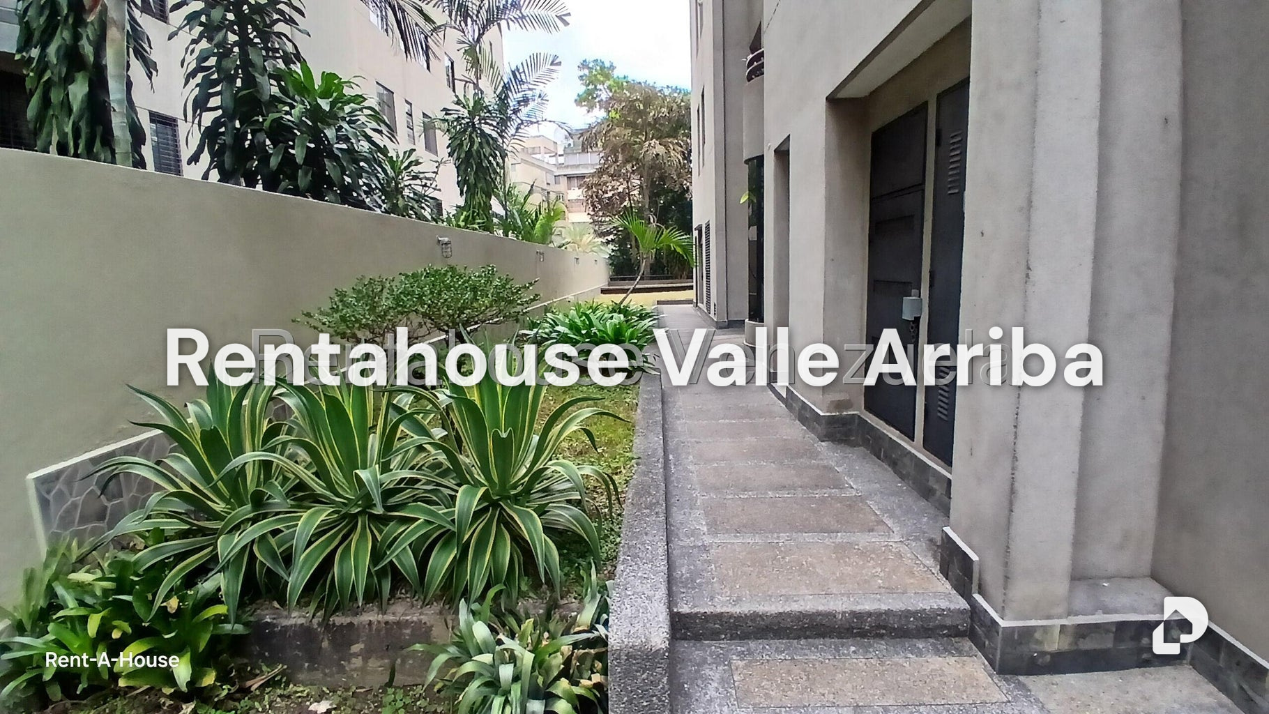 Apartamento en La Florida, Caracas – 12