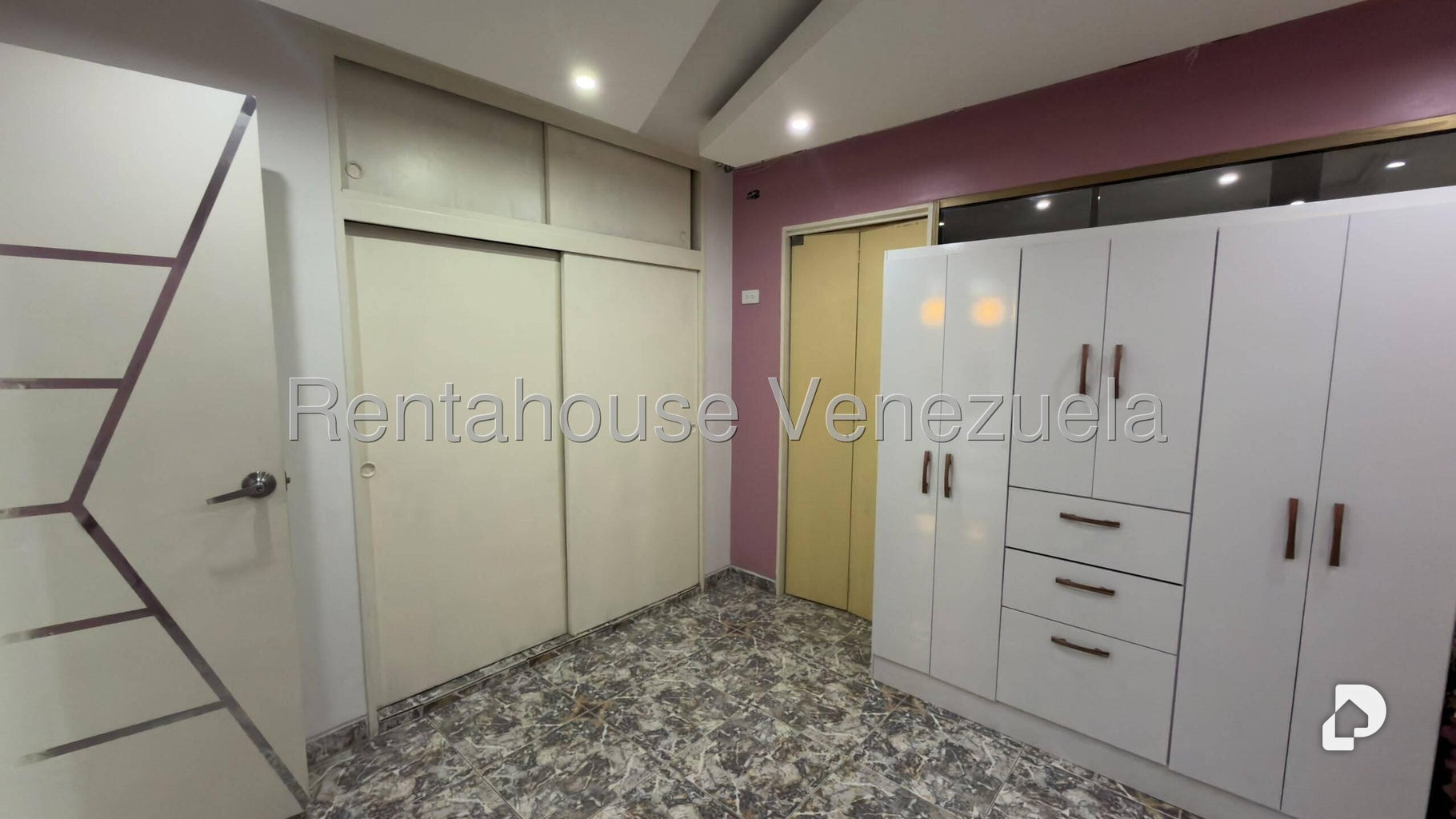 Apartamento en Los Ruices, Caracas – 28