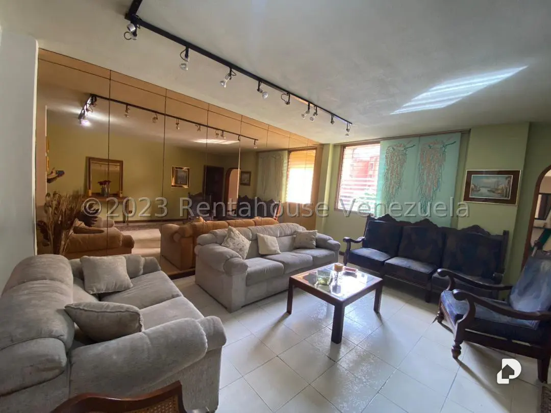 Apartamento en Miranda, Caracas – 2