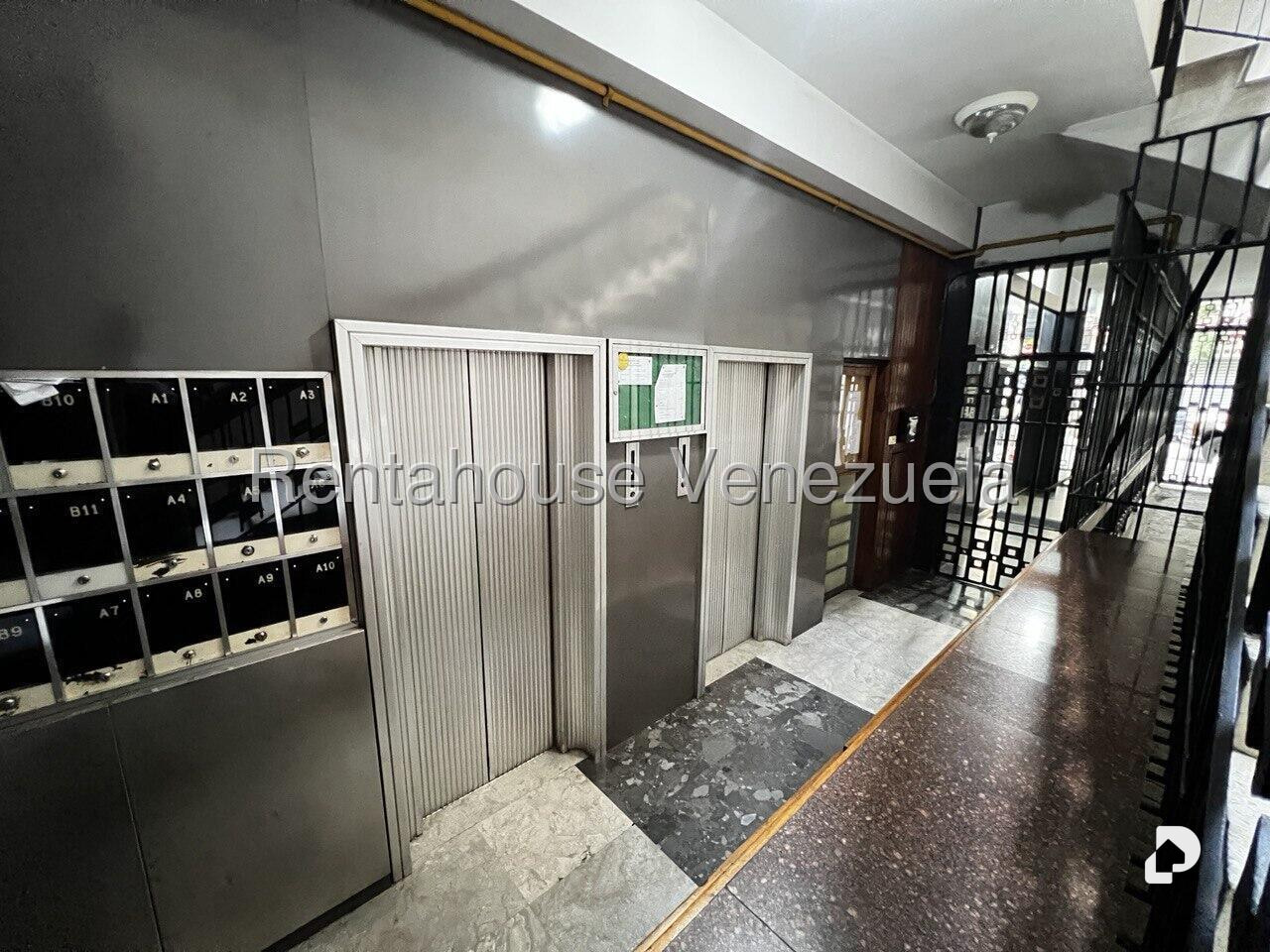Apartamento en Chacao, Caracas – 25