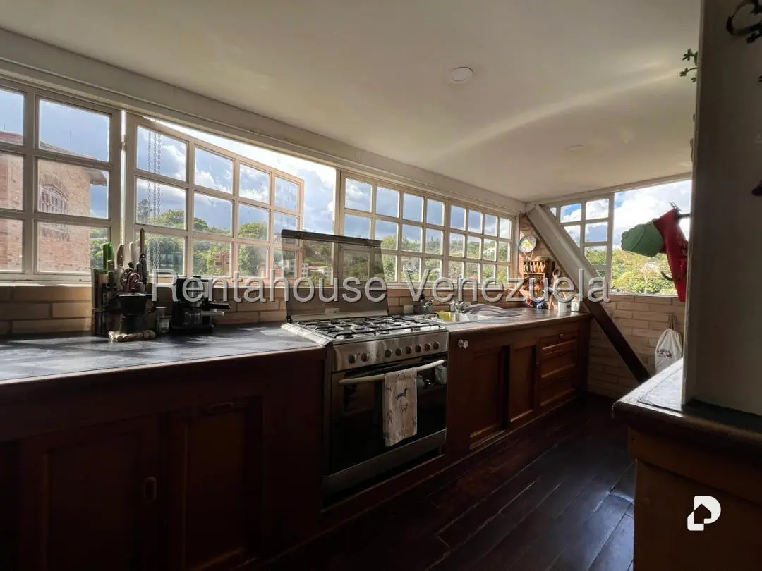 Casa en Oripoto, Caracas – 21