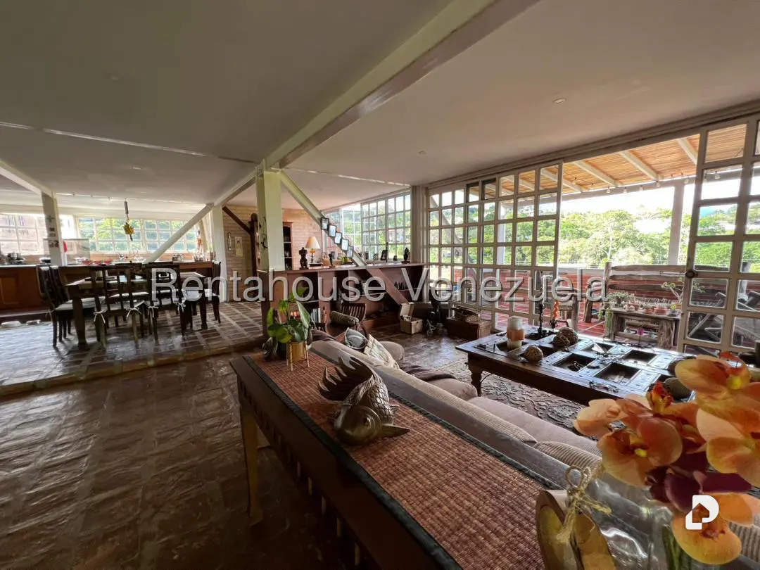 Casa en Oripoto, Caracas – 15