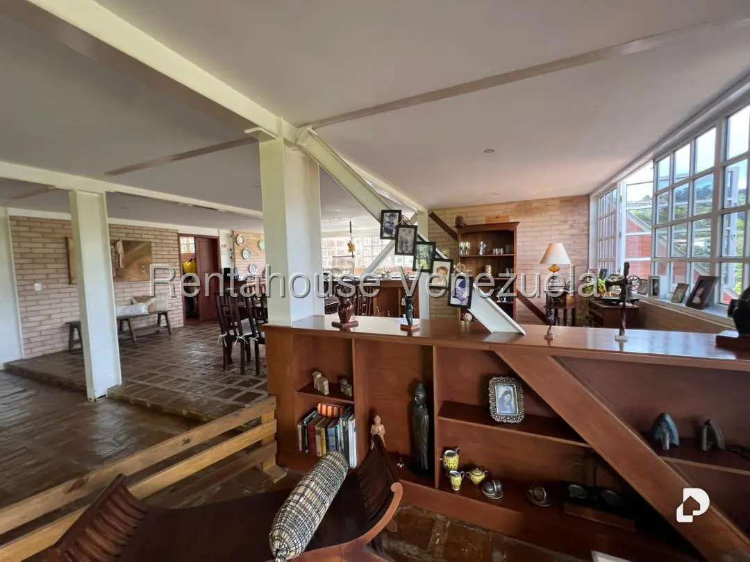 Casa en Oripoto, Caracas – 9