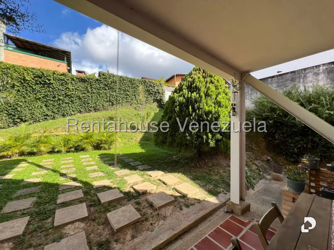 Casa en Oripoto, Caracas – 18
