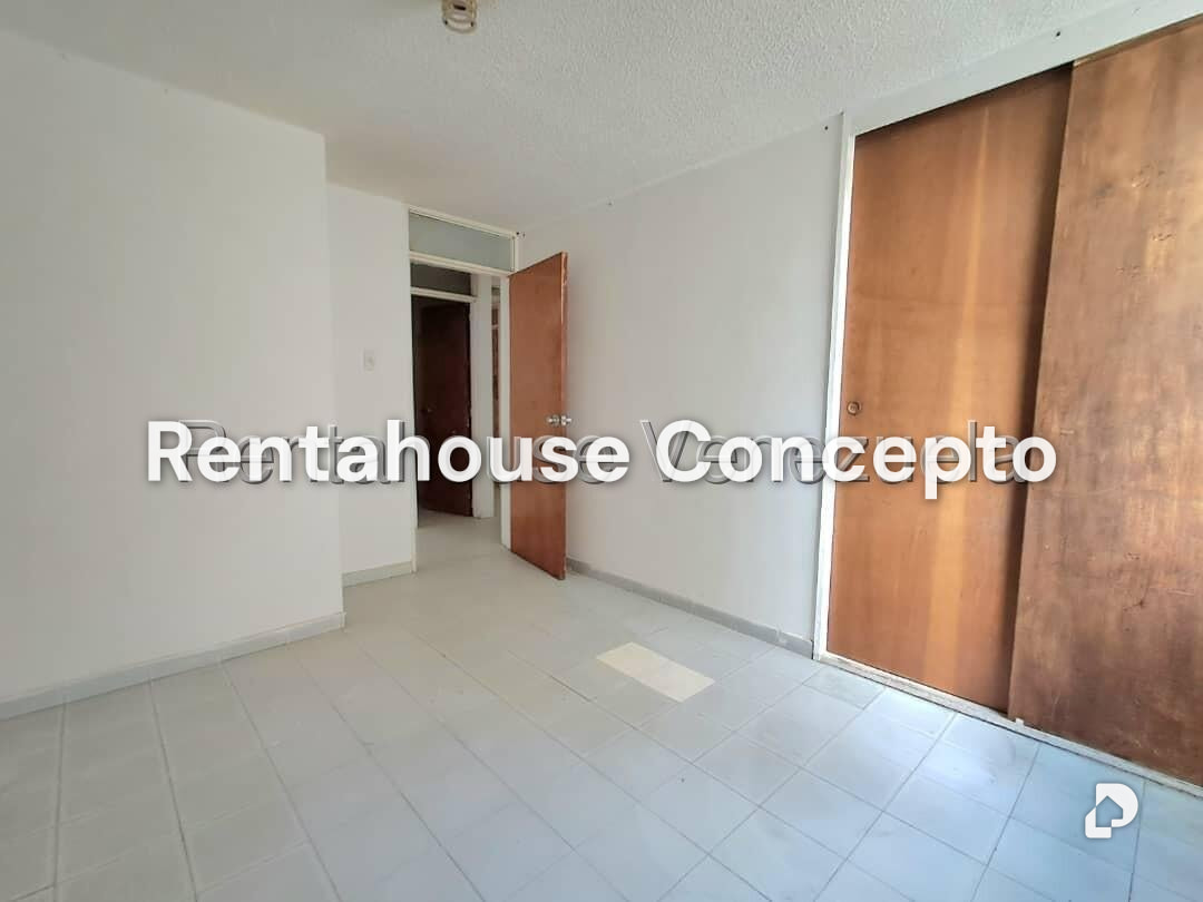 Apartment in Sabana Larga, Valencia – 20