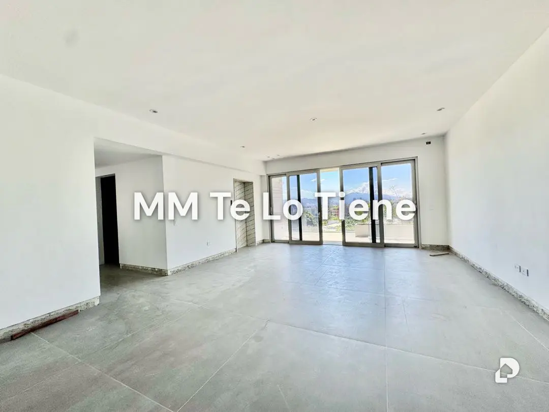 Apartment in Altamira, Caracas – 3