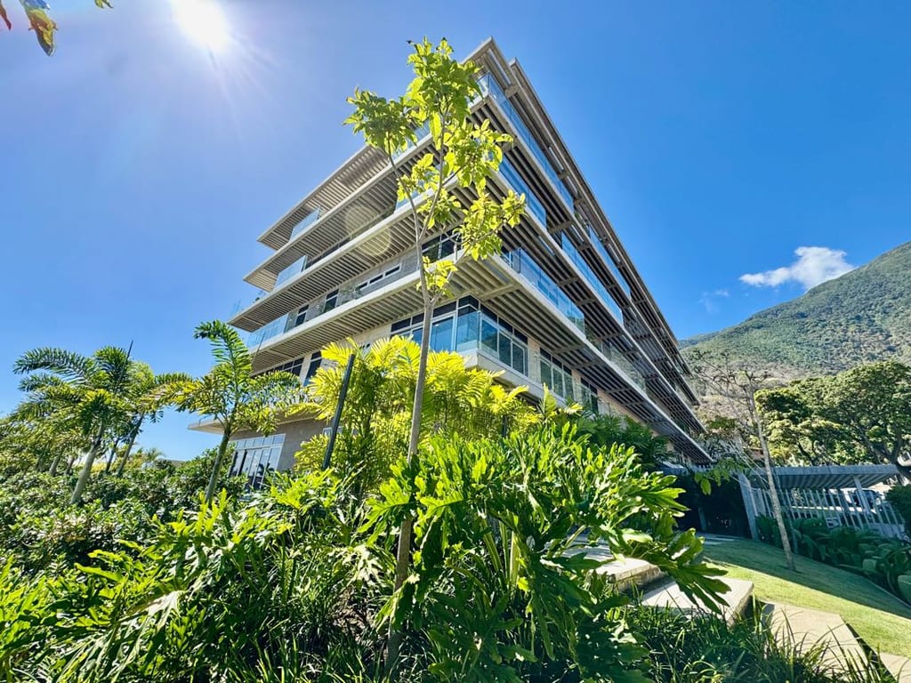 Apartamento en Altamira, Caracas - 1