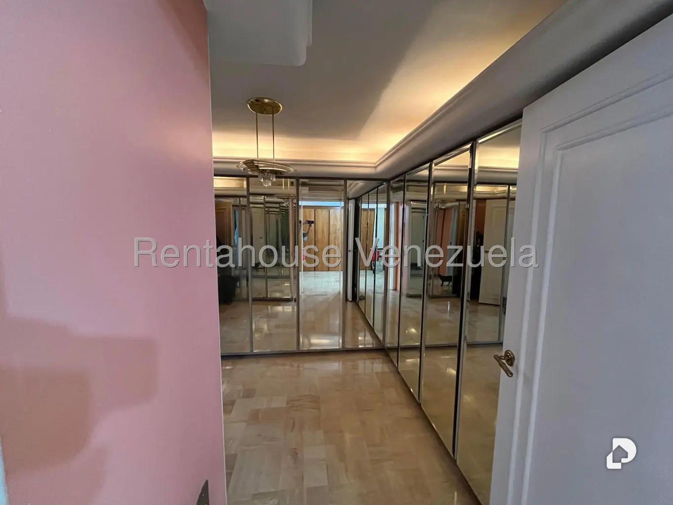 Apartamento en Los Chorros, Caracas – 28