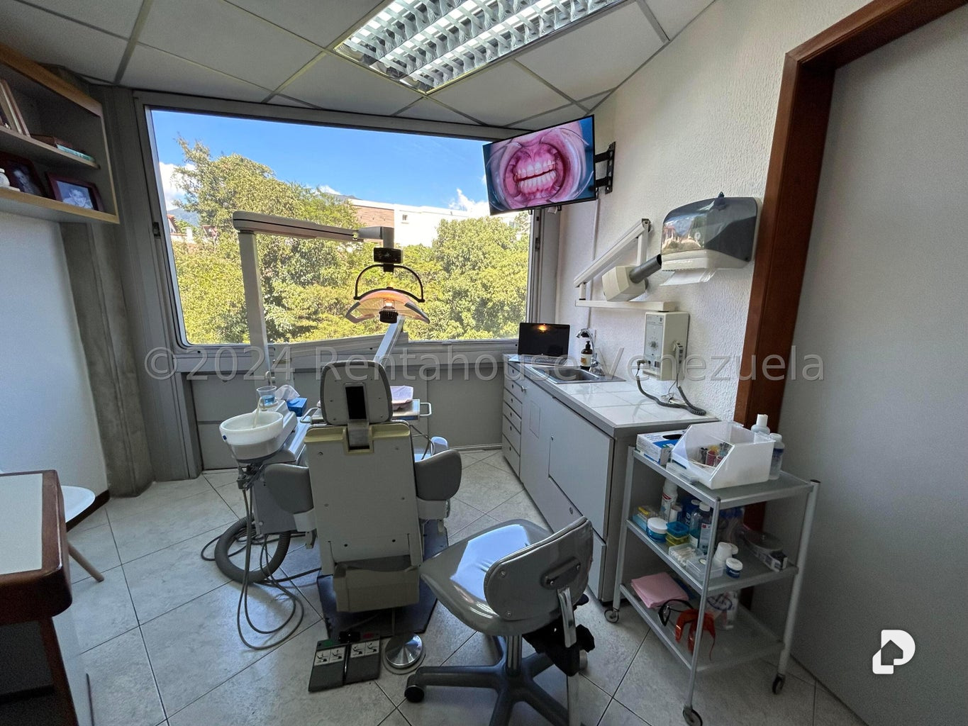Local comercial en Santa Paula, Caracas – 3