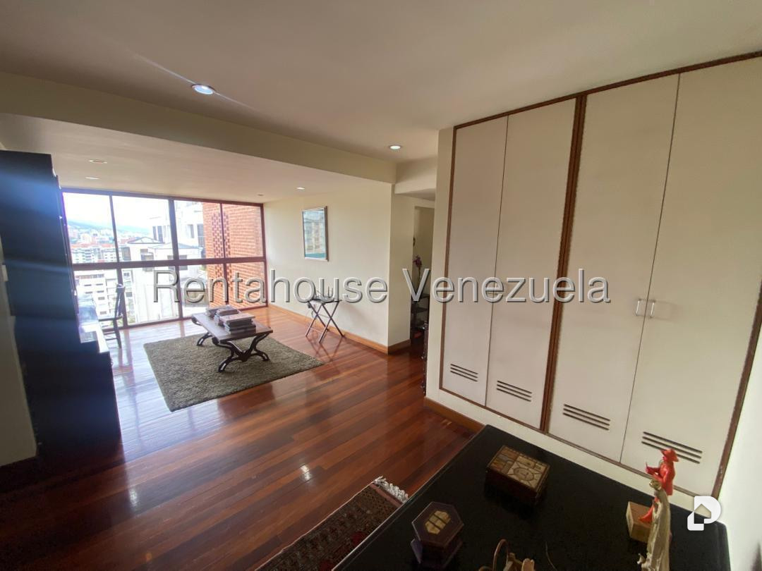 Apartamento en La Florida, Caracas – 12