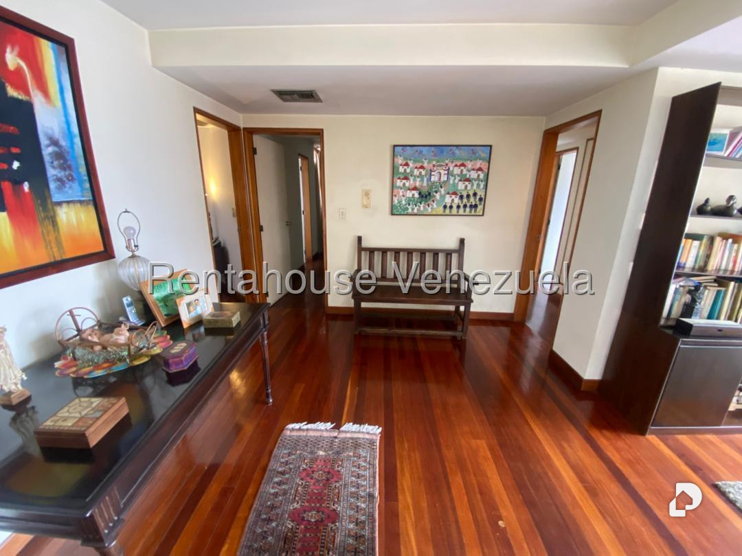 Apartamento en La Florida, Caracas – 10