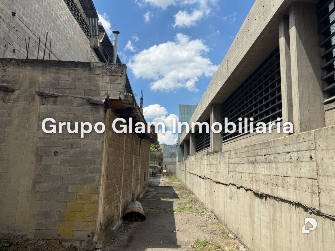 Galpón en Antímano, Caracas – 12