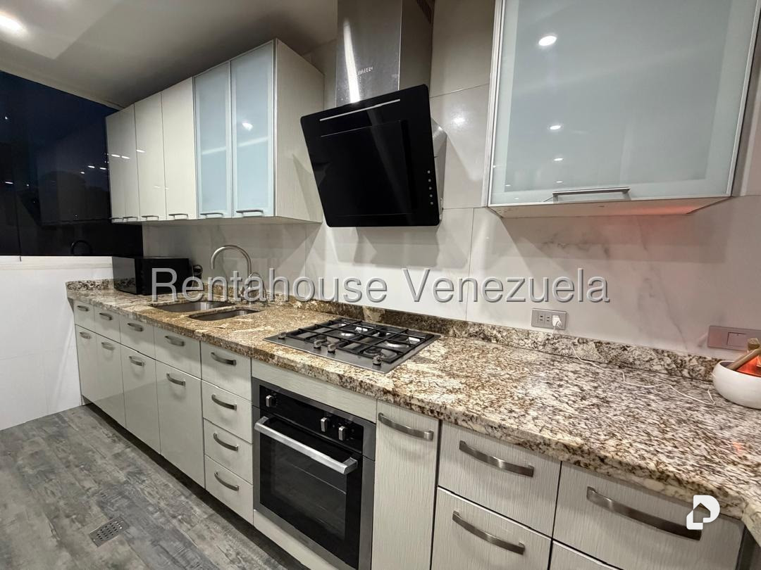Apartamento en La Boyera, Caracas – 3