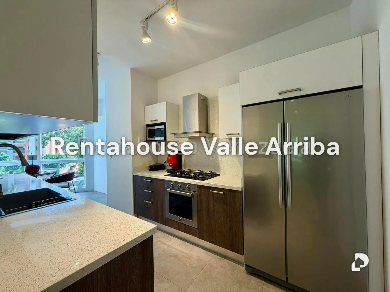 Apartamento en Los Naranjos de las Mercedes, Caracas – 9
