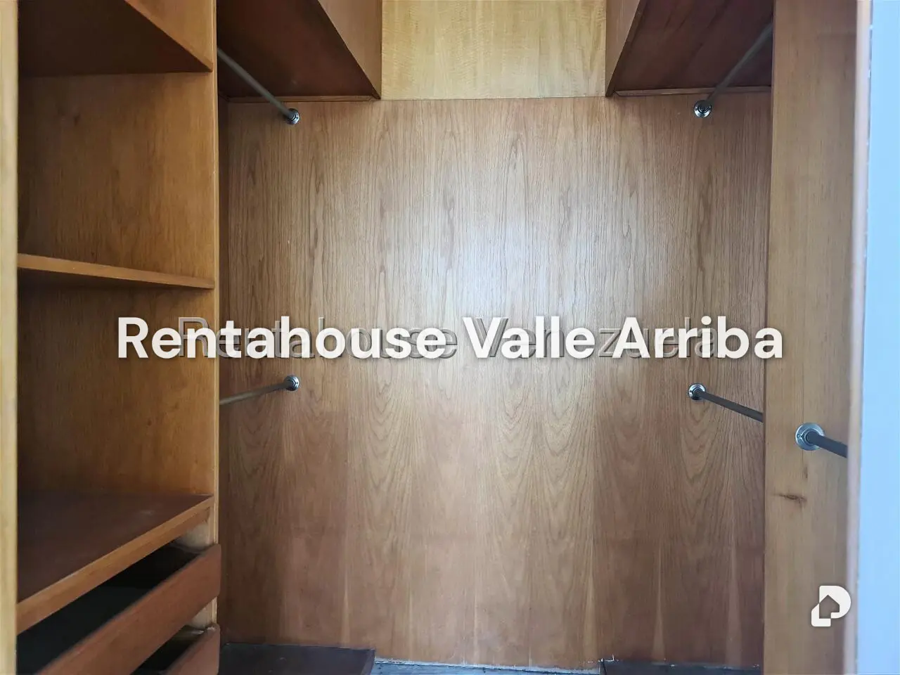 Apartamento en Colinas de Valle Arriba, Caracas – 15