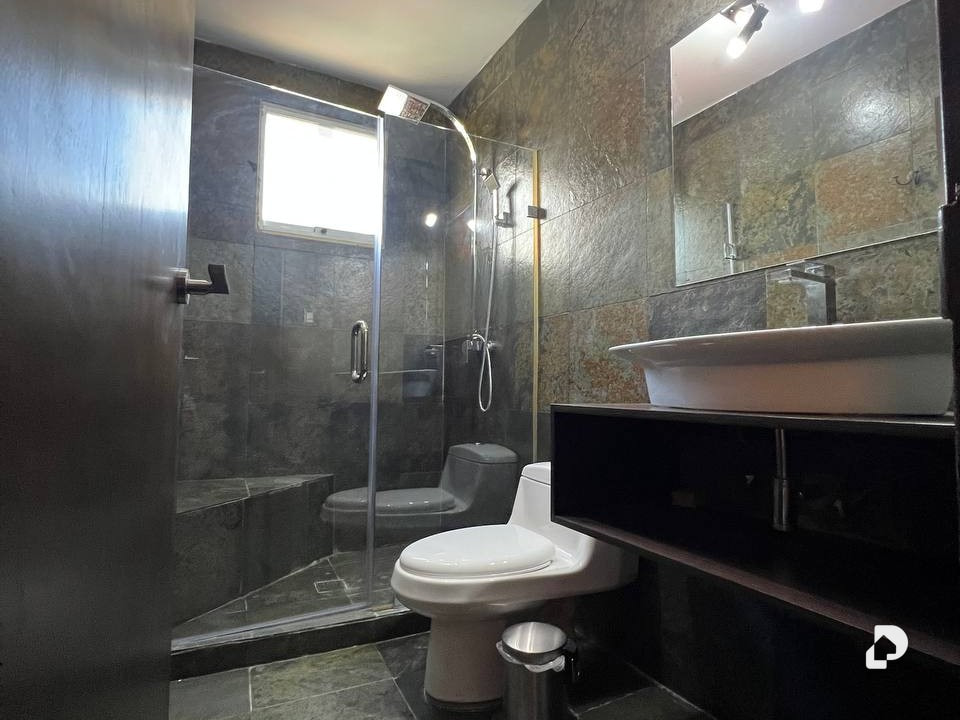 Apartamento en Urbanizacion La Esperanza, Maracay – 5