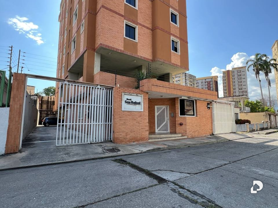 Apartamento en Urbanizacion La Esperanza, Maracay – 1