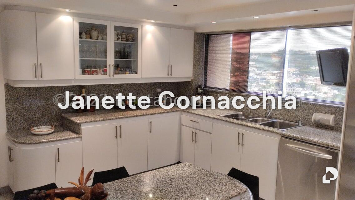 Apartamento en El Hatillo, Caracas – 18