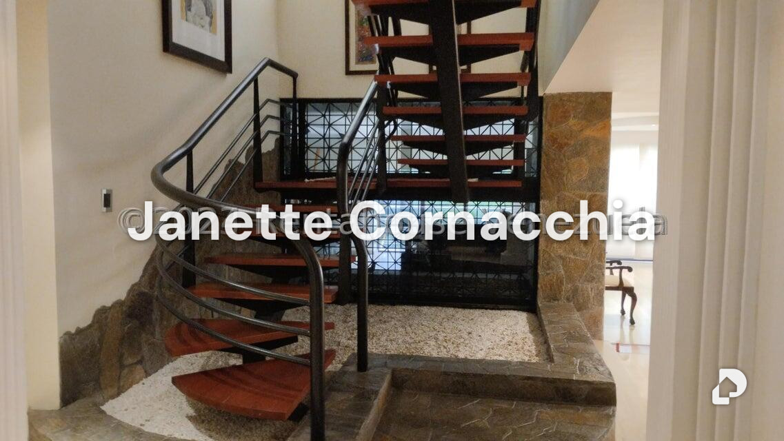 Apartamento en El Hatillo, Caracas – 10