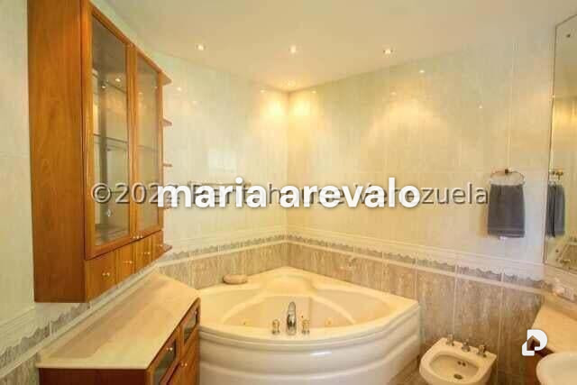Apartamento en Colinas de Valle Arriba, Caracas – 8